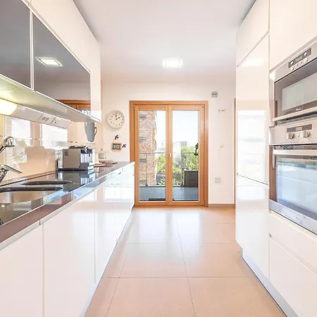 Guestready - Amazing Modern Family Lisbon